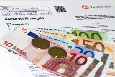 Kindergeld muss immer in dem Land beantragt werden, in dem man arbeitet – Familienrecht