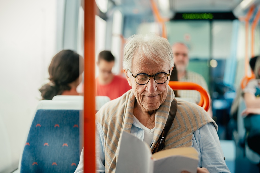 Die Entscheidung verdeutlicht die Eigenverantwortung der Fahrgäste für ihre Sicherheit in öffentlichen Verkehrsmitteln.